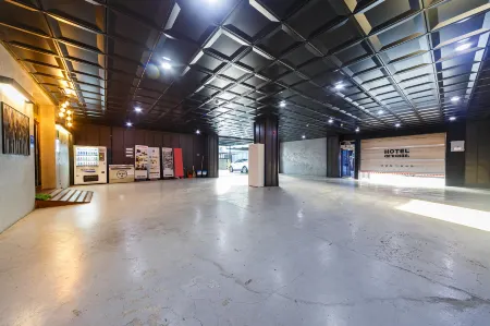 Suncheon Hotel Yeogieutte Отели в г. Сунчхон