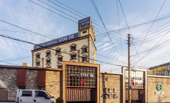 Hotel Stay 38