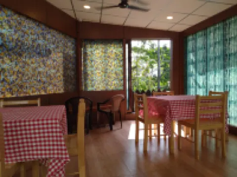 布萊爾港科文斯飯店