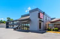 Econo Lodge Gallatin - Metro Nashville فنادق في Gallatin