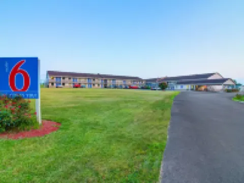 Motel 6 Charles Town, WV Hotels in Jefferson County