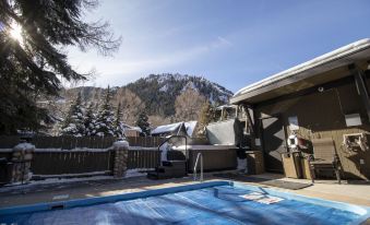 Aspen Mountain Lodge - Housity