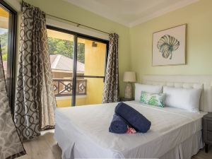 Sea Piton View Apartment- Location, Convenience, Modern Living