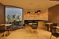 Ivy Hotel - Adults Only