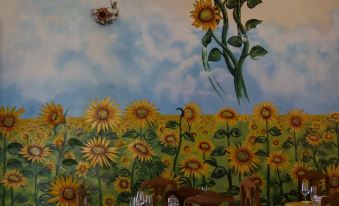 The Sunflowers 1920 - Beige Room