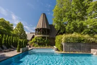Chateau on The Park - Christchurch, A Doubletree by Hilton - piscina