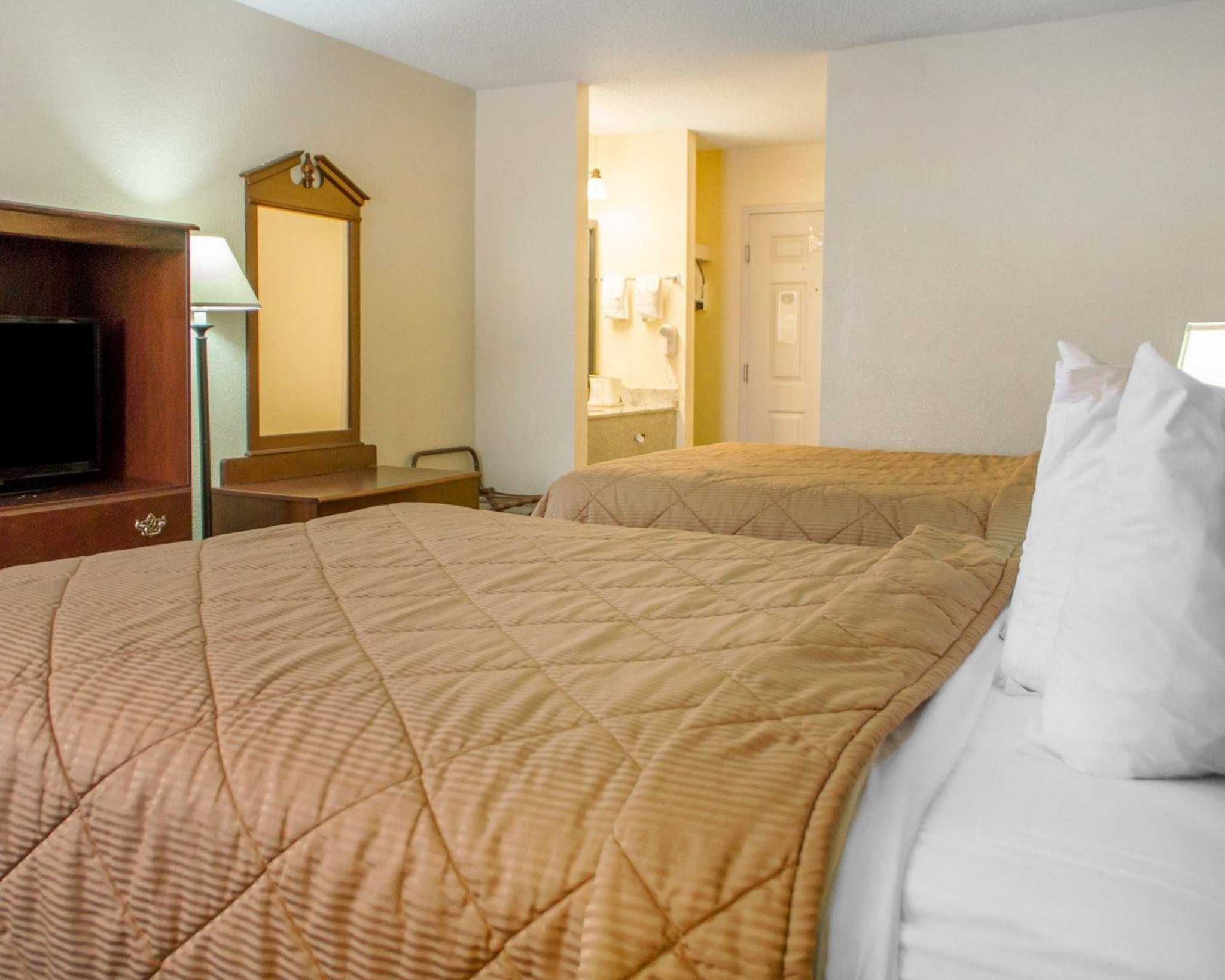 Quality Inn Broken Arrow - Tulsa