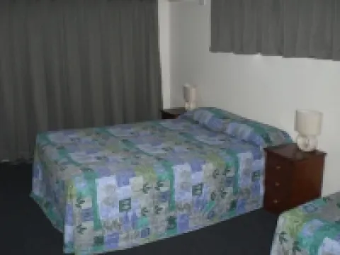 白橡樹汽車旅館