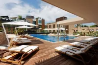 Hostellerie la Farandole - Swimmingpools
