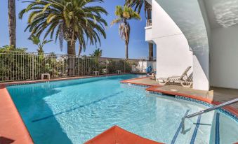 Comfort Suites San Clemente Beach