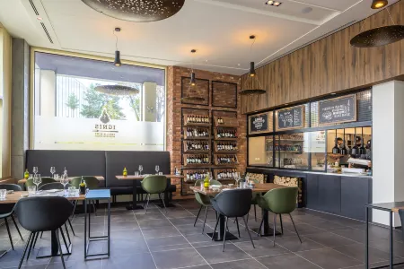 Centurion Swiss Quality Towerhotel Windisch Отели в г. Бругг