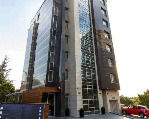 فندق هيريتيج Hotels near باليلولا