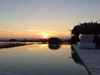 Beautiful Villa with Private Pool by Beahost