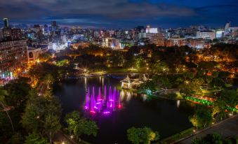 Holiday Inn Express Taichung Park