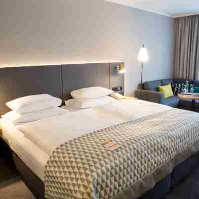 Holiday Inn Dusseldorf - Neuss Rooms