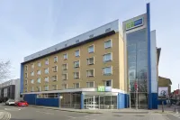 Holiday Inn Express London Earls Court