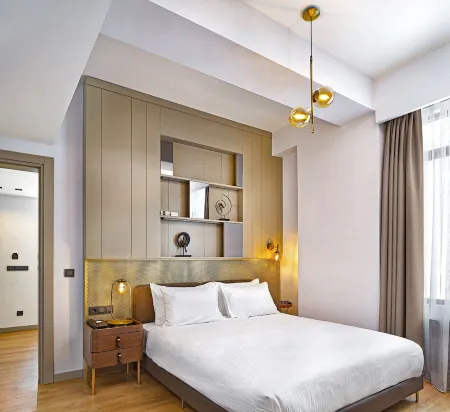 G Tower Furnished Apartment Rentals