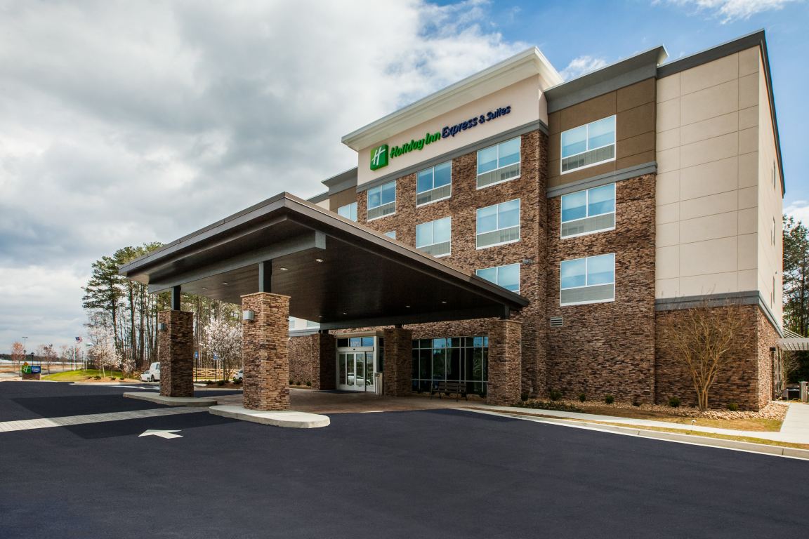 Holiday Inn Express & Suites ATLANTA N - WOODSTOCK by IHG