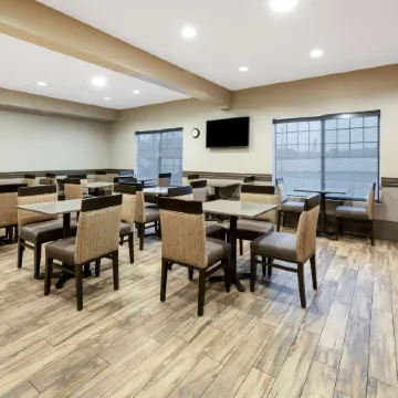 Best Western Plus Kalispell/Glacier Park West Hotel Suites