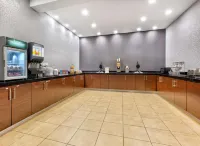 Wingate by Wyndham Longview North - Frühstück