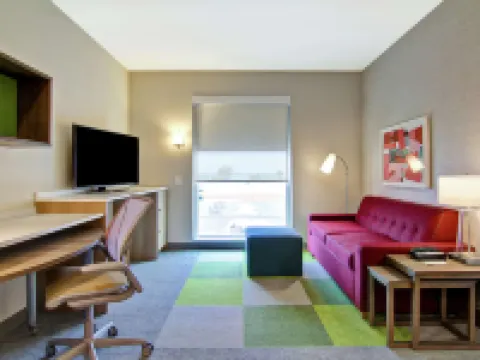 ホーム 2 スイーツ バイ ヒルトン モントリオール ドルバル ドルヴァルのホテル