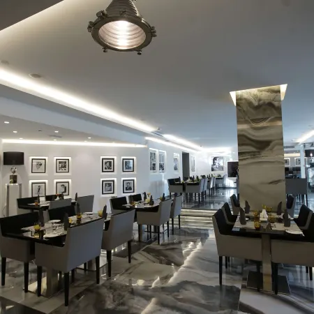 Royal Tulip Achrafieh