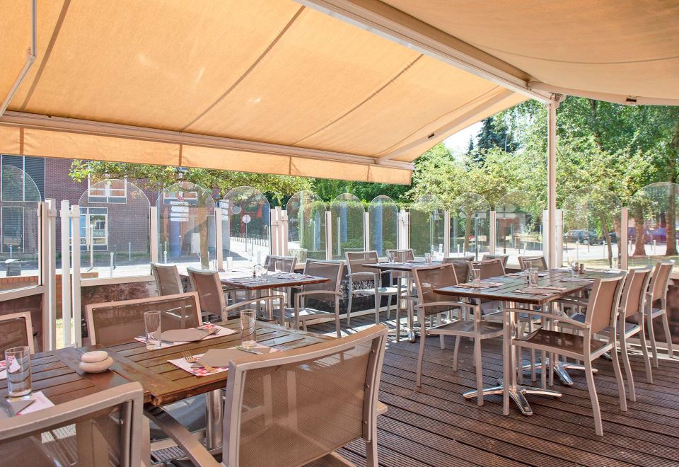 The Originals Lille Est Grand Stade Ascotel Over view