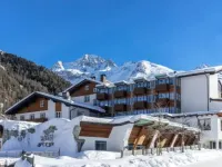 Hotel Eller Hotels in Solda