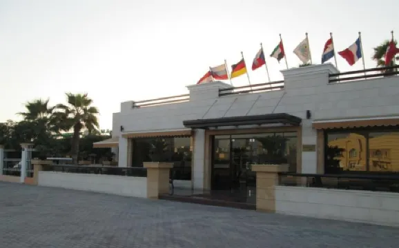 Lou'Lou'a Beach Resort Sharjah