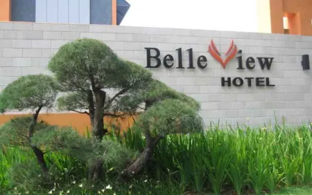 Belle View Hotel Отели в г. Gajahmungkur