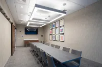 Holiday Inn Express & Suites LITTLE ROCK DOWNTOWN by IHG