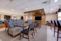 홀리데이 인 익스프레스 & 스위트 센트럴 오마하, IHG - 조식 운영