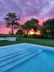 Howard Johnson San Francisco - Pools