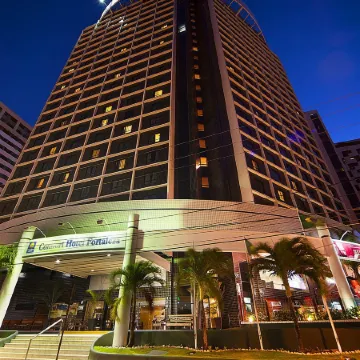Comfort Hotel Fortaleza Отели рядом с достопримечательностью «Конгресс-центр Centro de Eventos do Ceara»