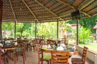 La Foresta Nature Resort Hotels in Naranjito