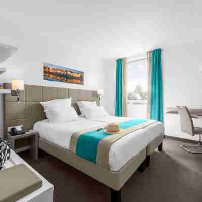 Kyriad Lyon Est - Stadium - Eurexpo Rooms