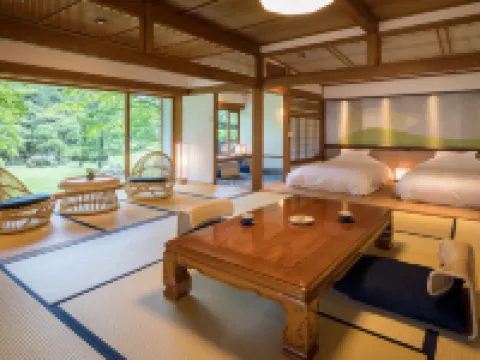 ホテルパーレンス小野屋 朝倉のホテル