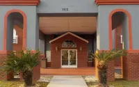 SureStay Plus Hotel by Best Western Warner Robins AFB Hotels in Warner Robins