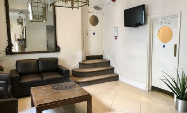 5. 웨지우드 호텔..