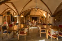 Hotel Restaurant de Zwaan Hotels in Haarle