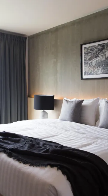 ห้องสแตนดาร์ด เตียงใหญ่ 1 เตียง