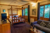 Arnica Views Summit Retreat Hotels in Kalorama