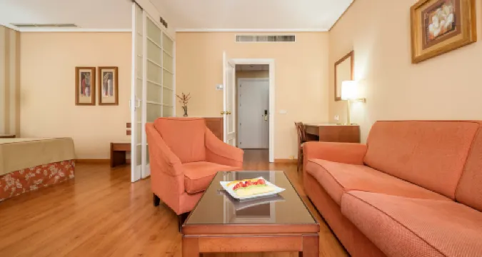 Hotel ILUNION Alcora Sevilla Photos