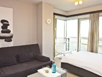 Platinum Towers Country 2 Country Hotels near ORCO Tower