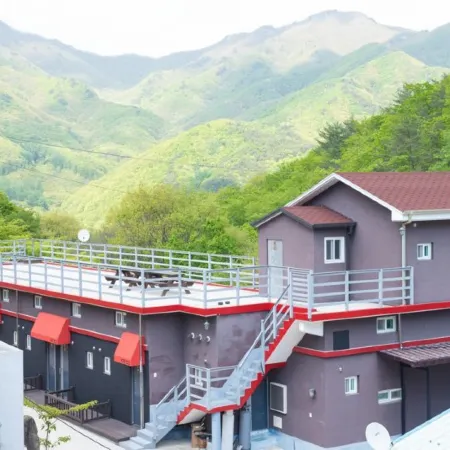Geochang Namdeok Heritage Ice 2 Pension