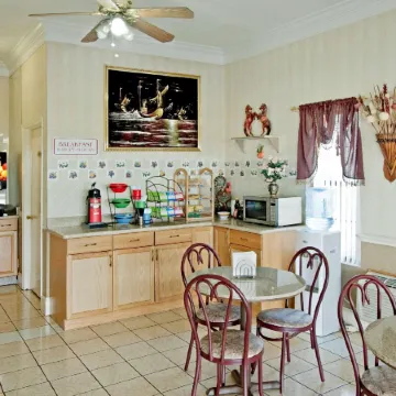 Rodeway Inn