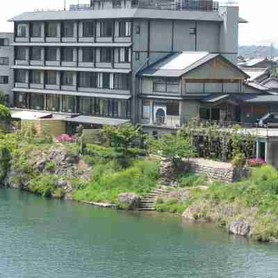 旬樹庵 八勝閣みづのを Hotel Exterior