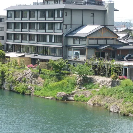 Syunjuan Hasshokaku Mizunowo Отели в г. Какамигахара