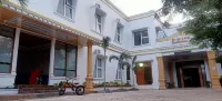 Dewiza Hotel Hotel di 
