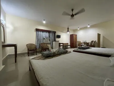 Hotel Indsurya Отели в г. 
